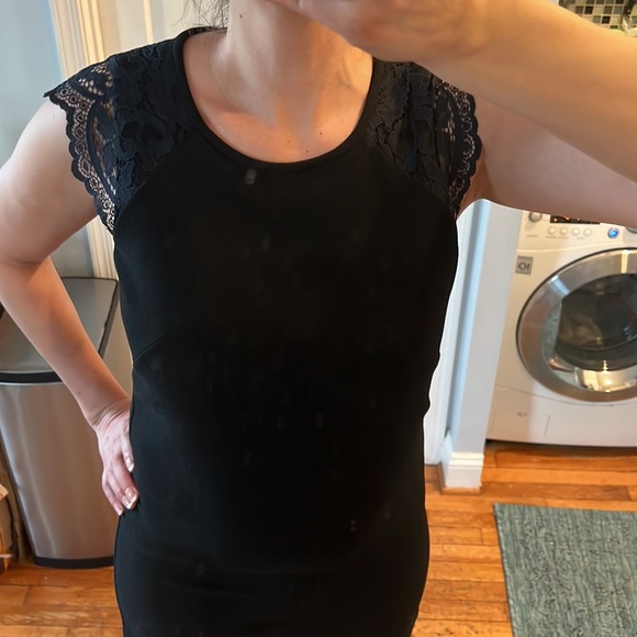 J Crew Black Edged Lace Cap Sleeve - Picture 3 of 6